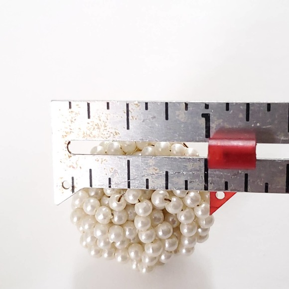 Vintage | Chunky Pearl Statement Earrings - Picture 7 of 7